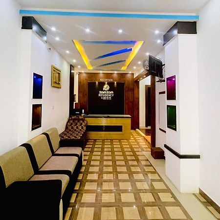 Zam Zam Residency Ξενοδοχείο Cheruppulasseri Εξωτερικό φωτογραφία